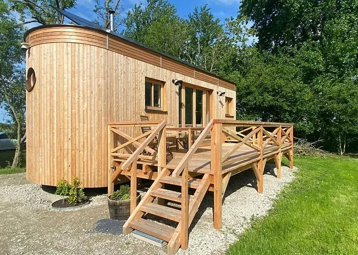 Semesterbostad For 2 People *